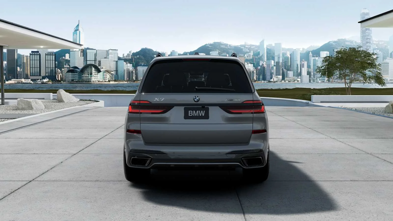 Used 2026 Skyscraper Grey Metallic BMW xDrive40i image 5