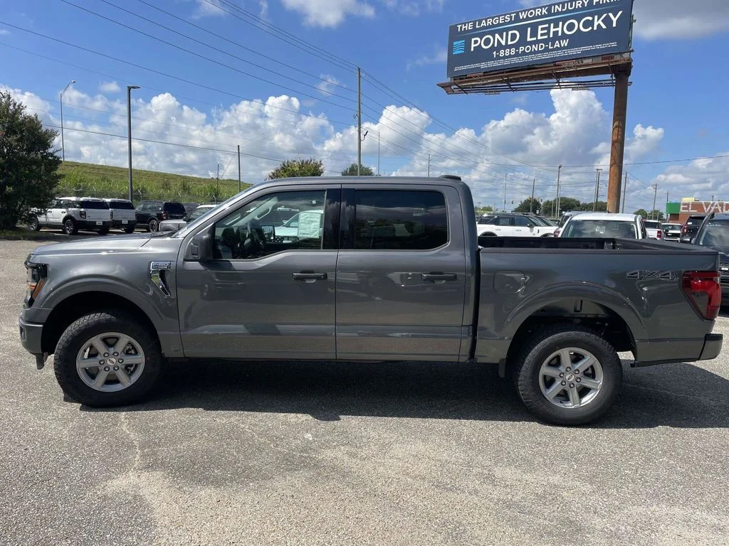 New 2026 Gray Ford XLT image 6