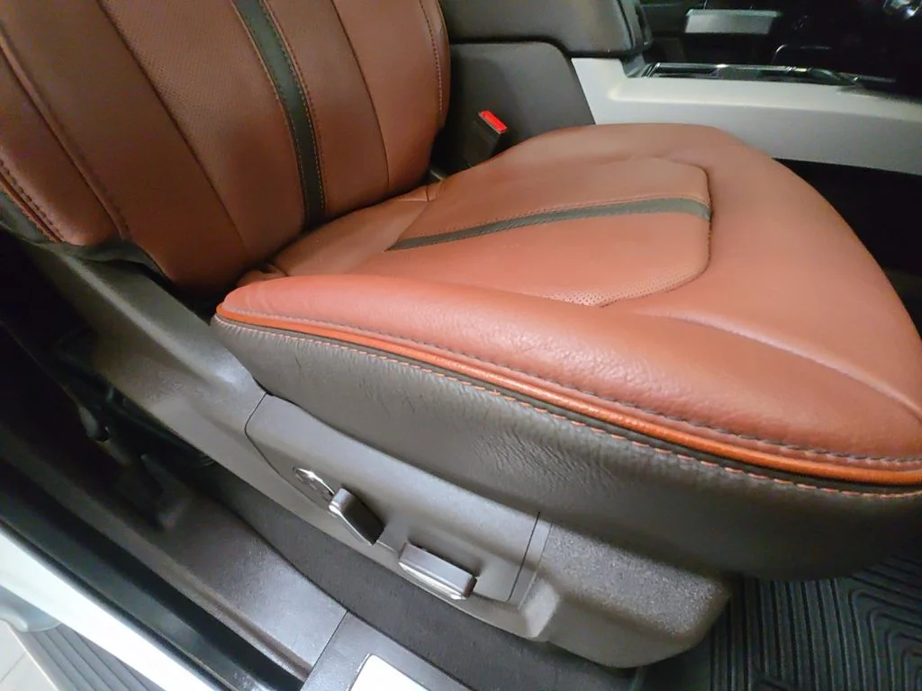 Used 2022 White Ford King Ranch image 30
