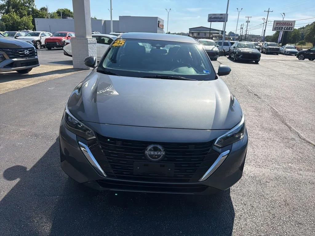 Used 2025 Gray Nissan SV image 2