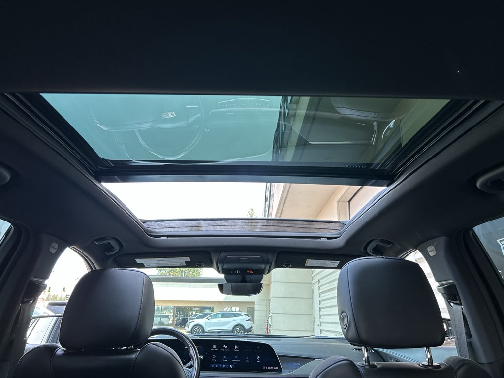2024 Cadillac XT4 Sport - Photo 15