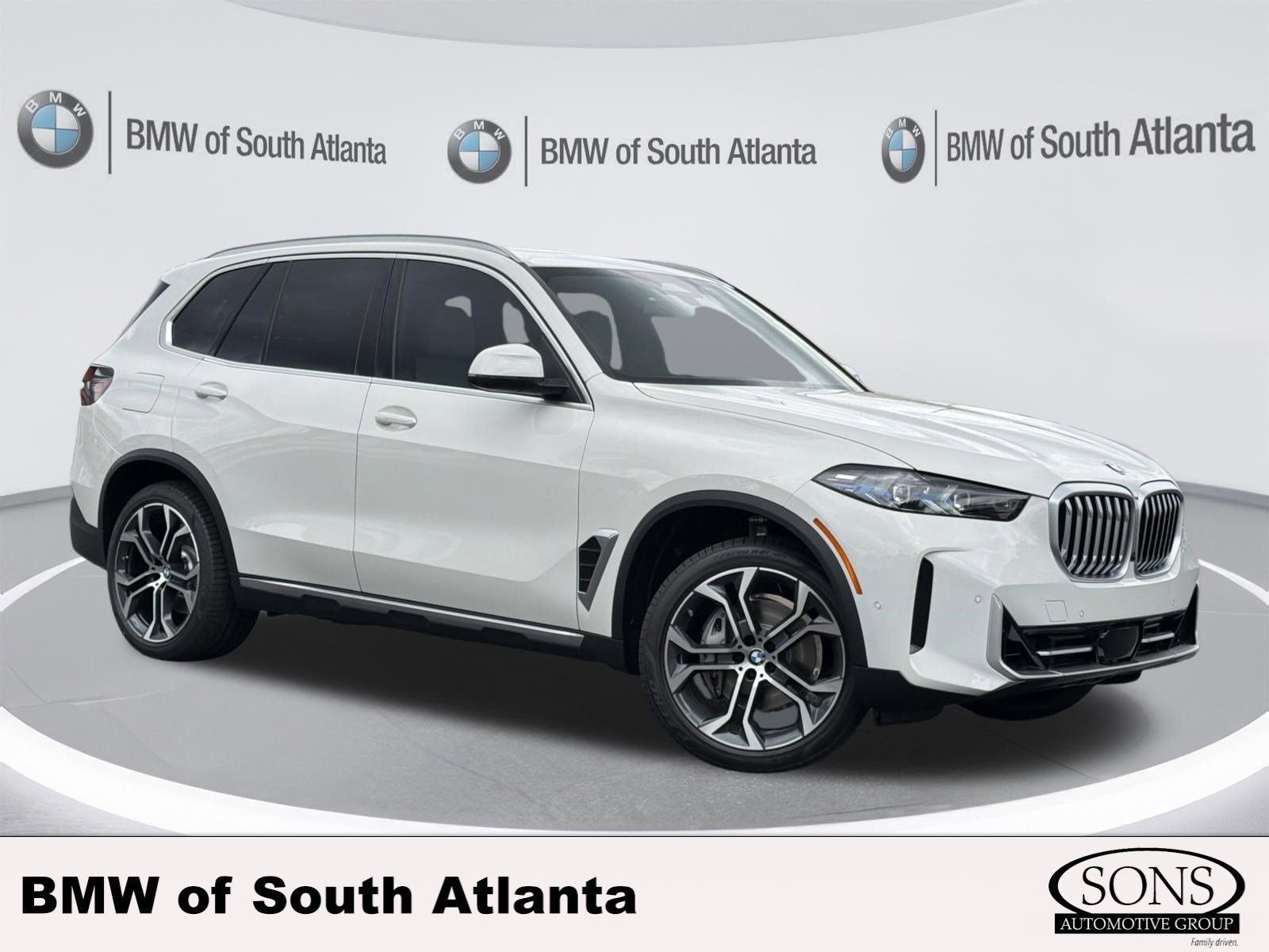 2026 BMW X5 sDrive40i's photo