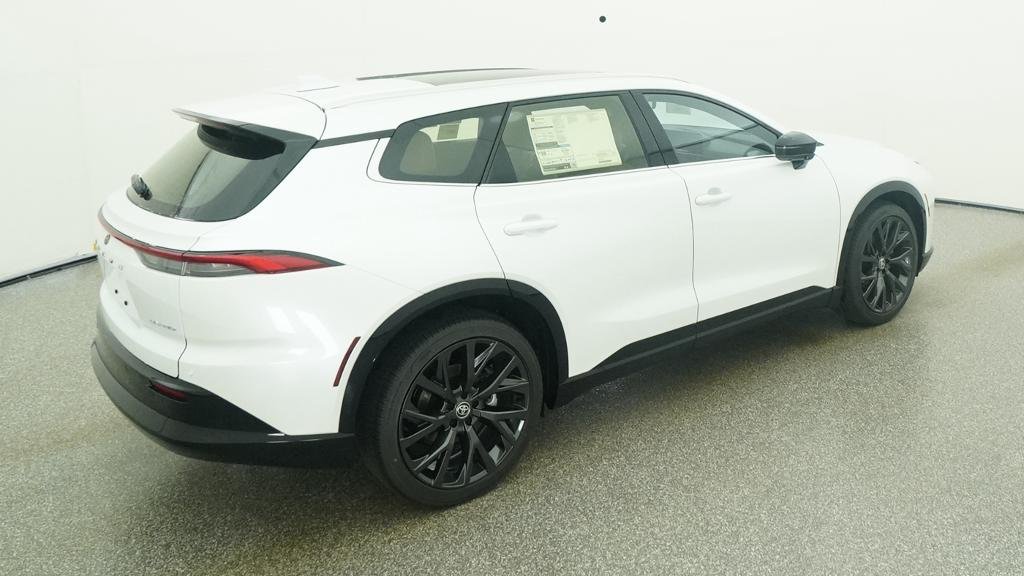 New 2026 Oxygen White Toyota Limited image 46