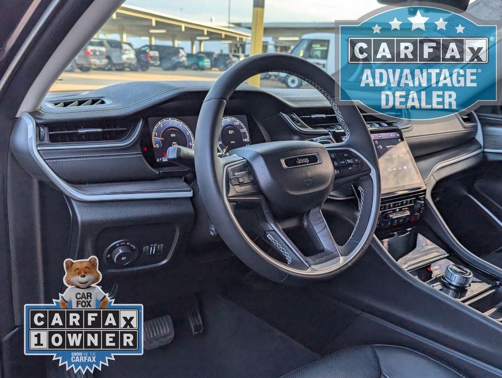 Used 2023 Black Jeep Limited 4x4 image 4
