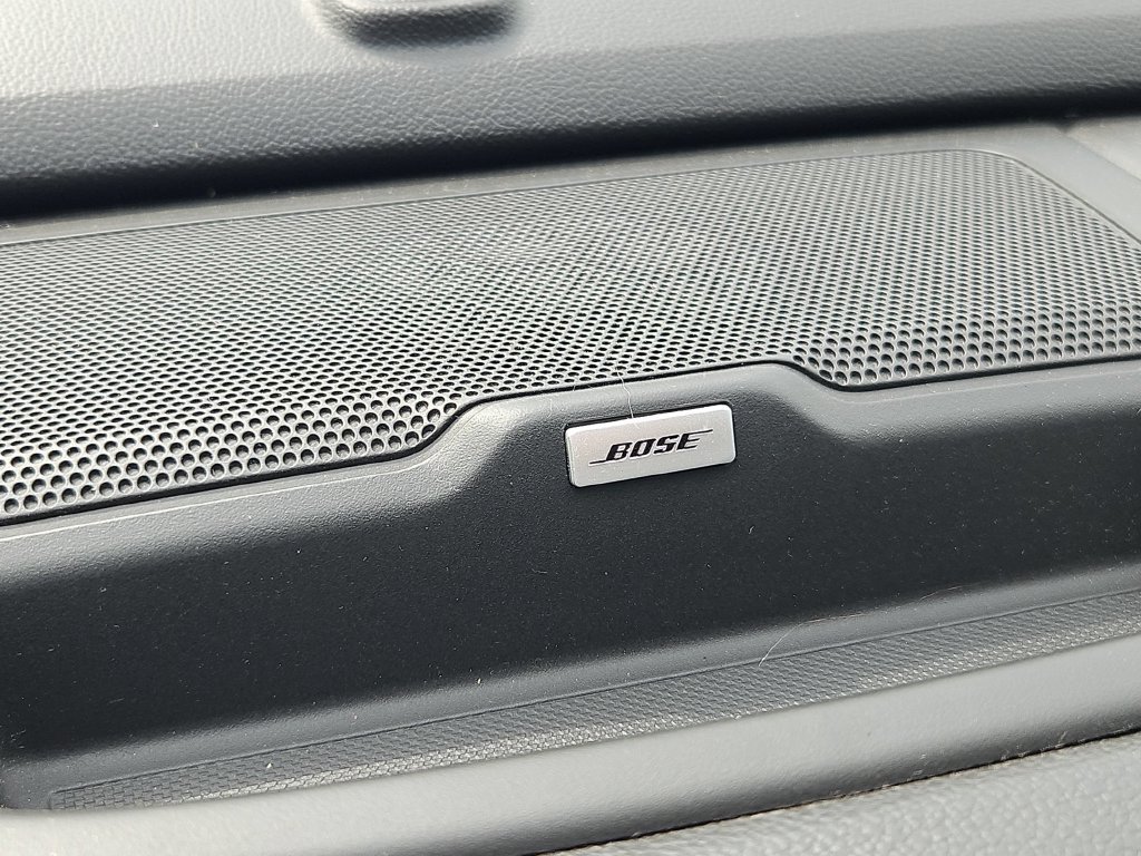 Used 2018 Summit White GMC Denali image 12