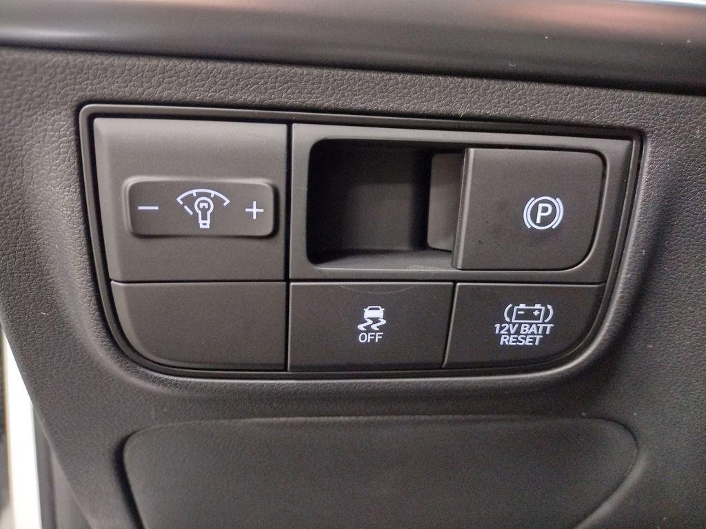 New 2026 White Pearl Hyundai Blue SE image 27