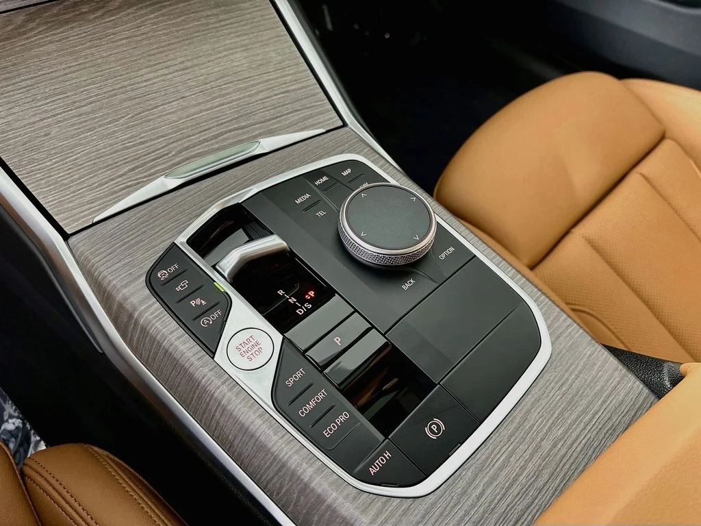 Used 2026 Gray Metallic BMW 330i xDrive image 21