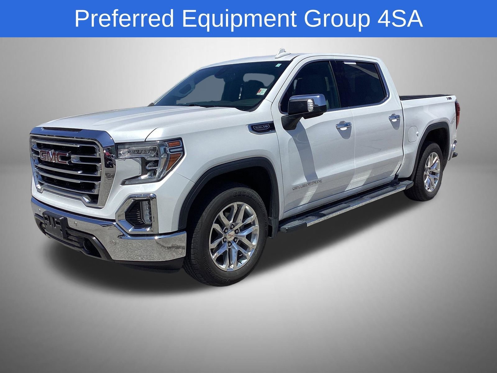 2022 GMC Sierra 4WD Crew Cab Short Box SLT's photo