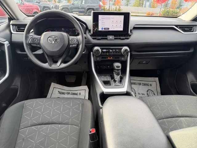 Used 2024  Toyota XLE image 16
