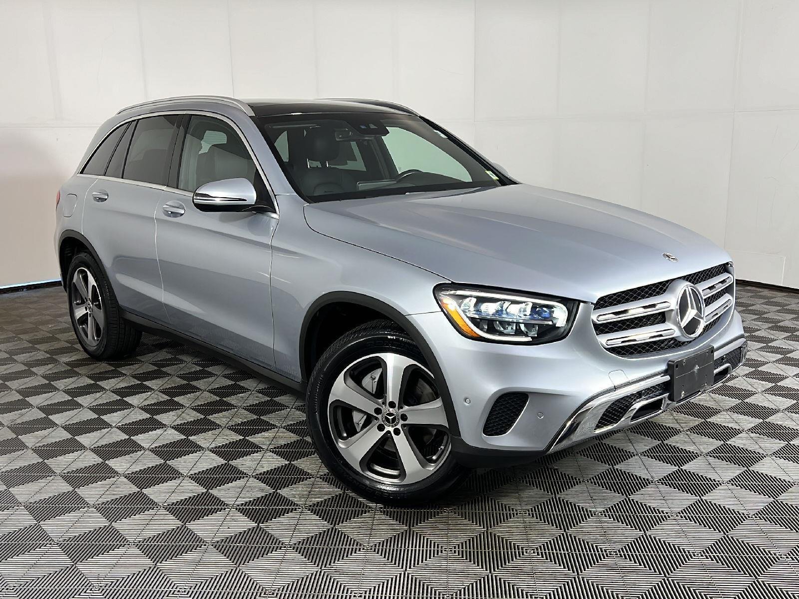 Certified Used 2022 Cirrus Silver Metallic Mercedes-Benz GLC 300 image 31