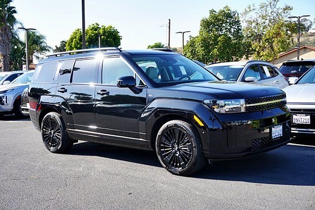 Used 2025 Black Hyundai Calligraphy image 5