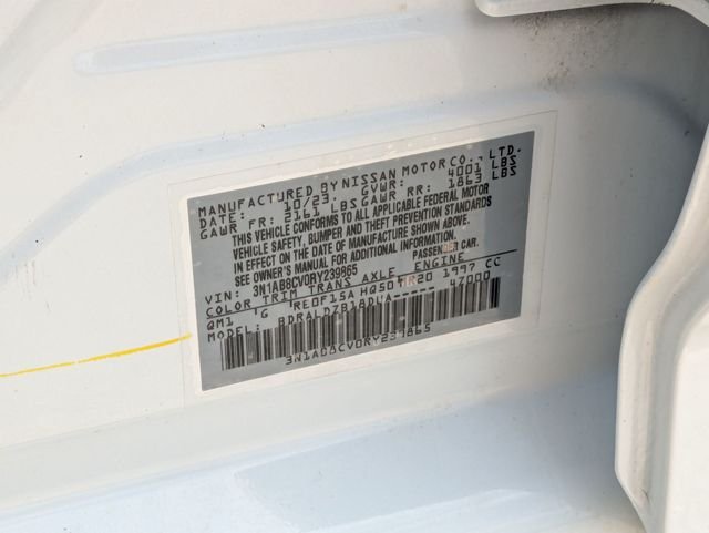 Used 2024 White Nissan SV image 27