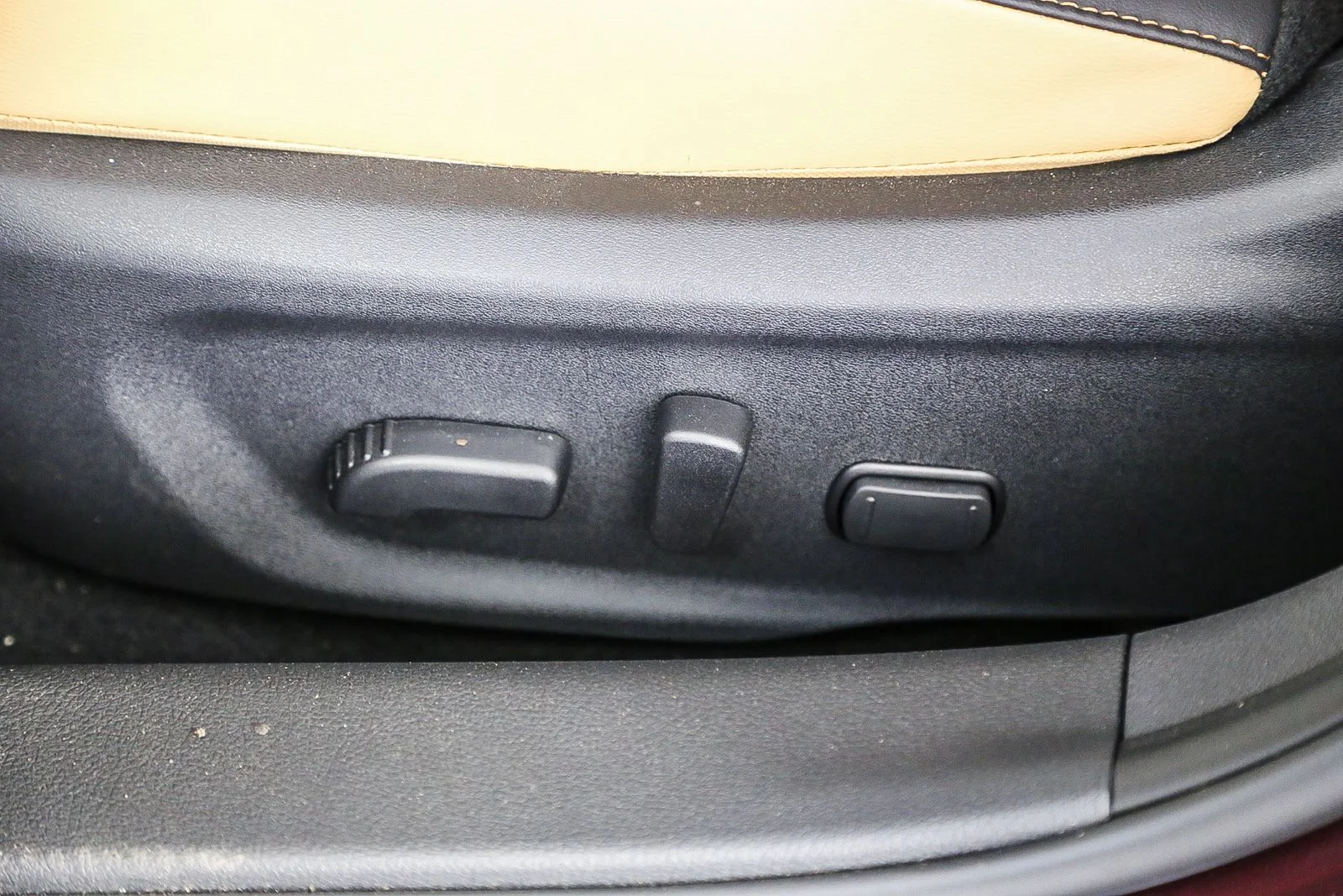2025 Nissan Sentra SV - Photo 22