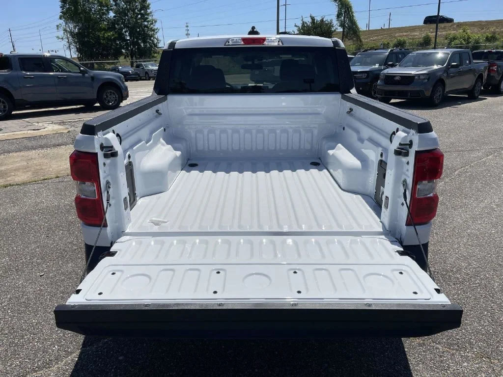 New 2026 White Ford XLT image 10