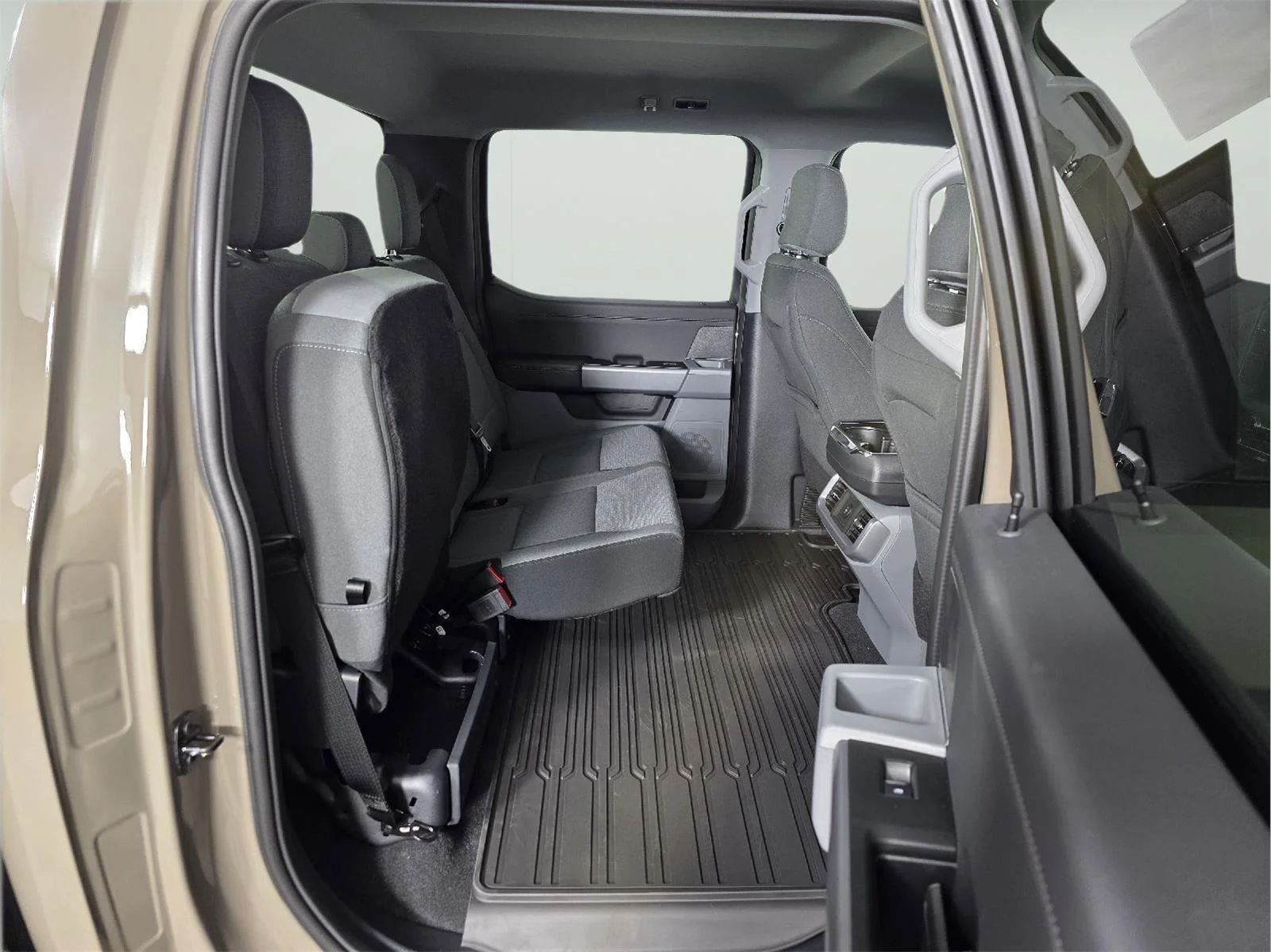 Used 2026 Marsh Gray Ford XLT image 19
