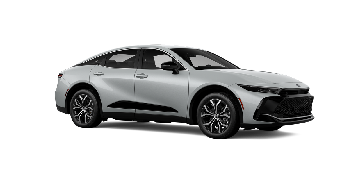 New 2027 Oxygen White Toyota XLE image 30