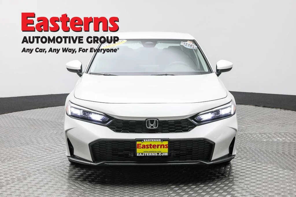 Used 2025 White Honda LX image 2