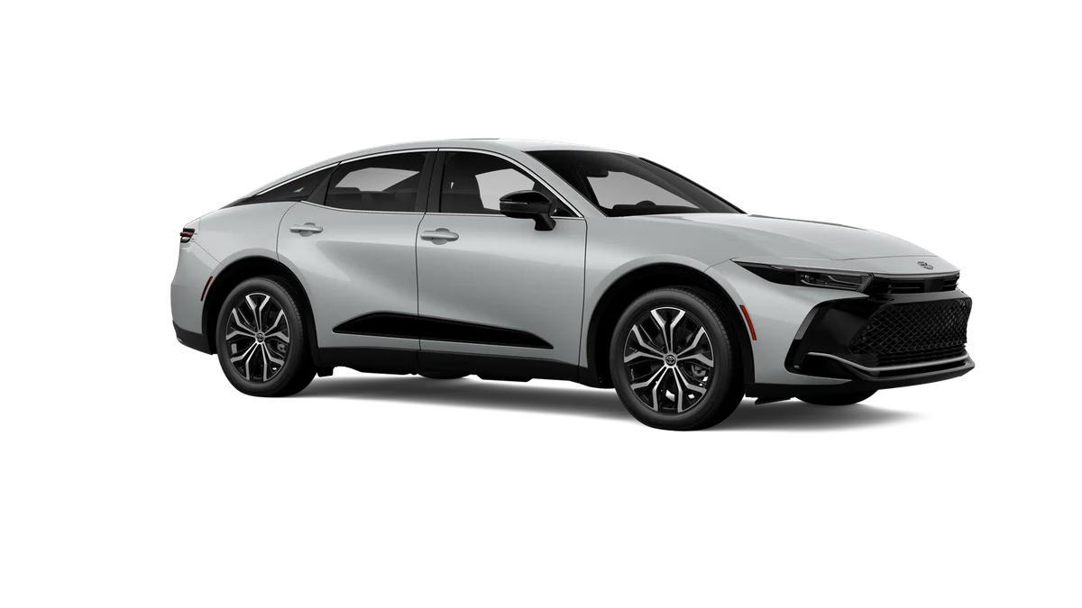 New 2027 Oxygen White Toyota XLE image 14