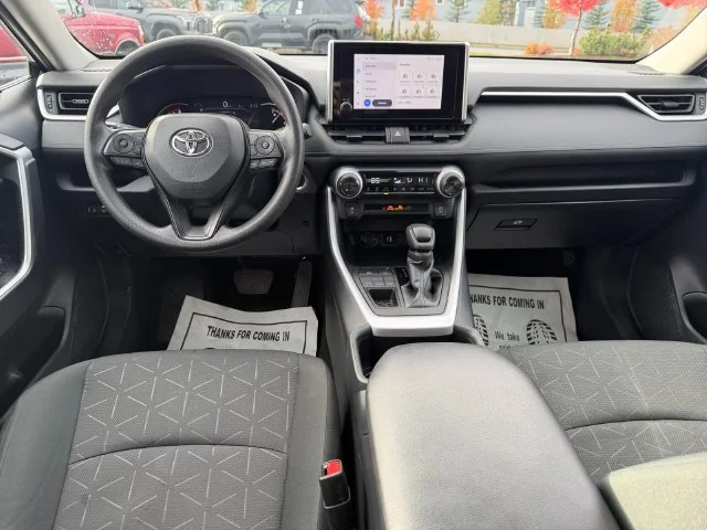 Used 2024  Toyota XLE image 16