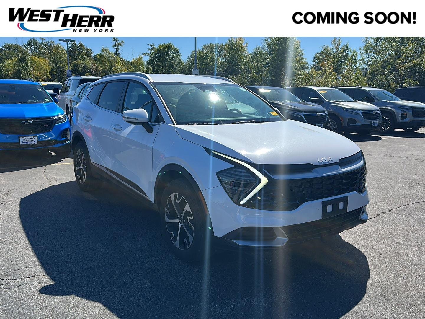 Used 2024 Glacial White Pearl Kia EX image 1
