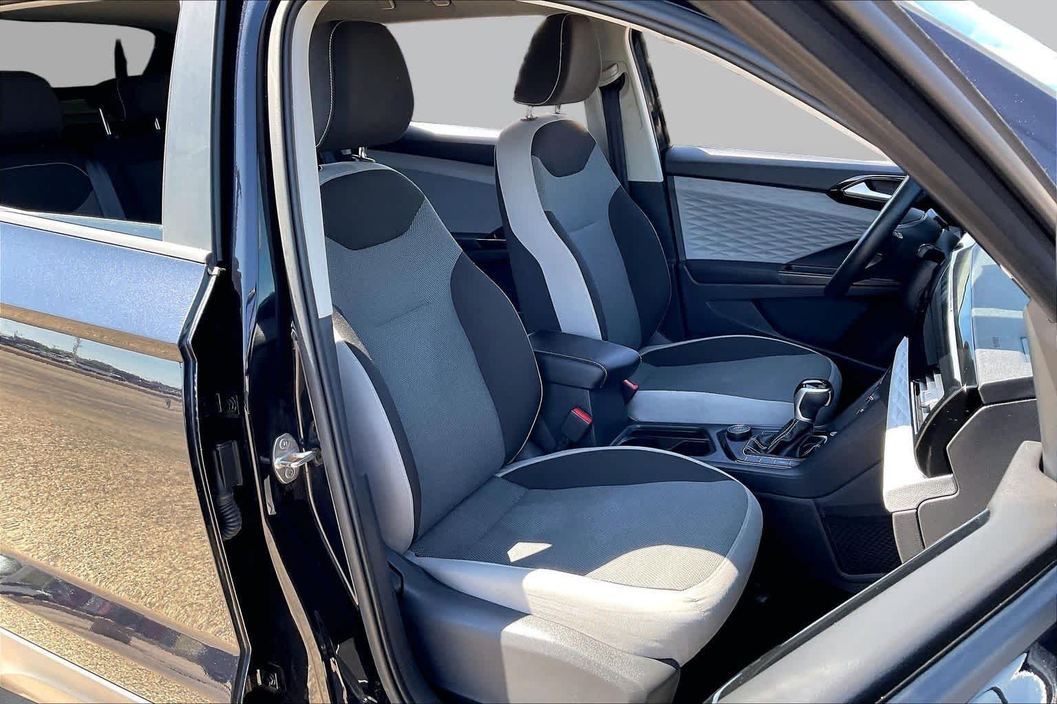 Used 2023 Deep Black Pearl Volkswagen S image 9
