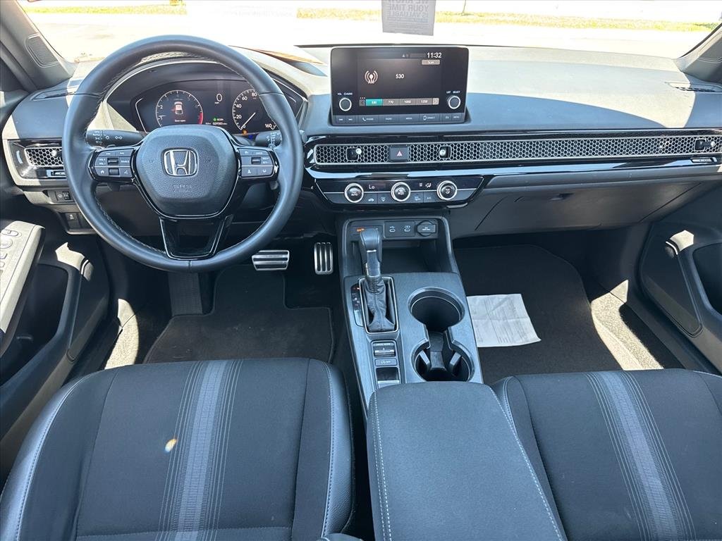 Used 2025 Rallye Red Honda Sport image 13