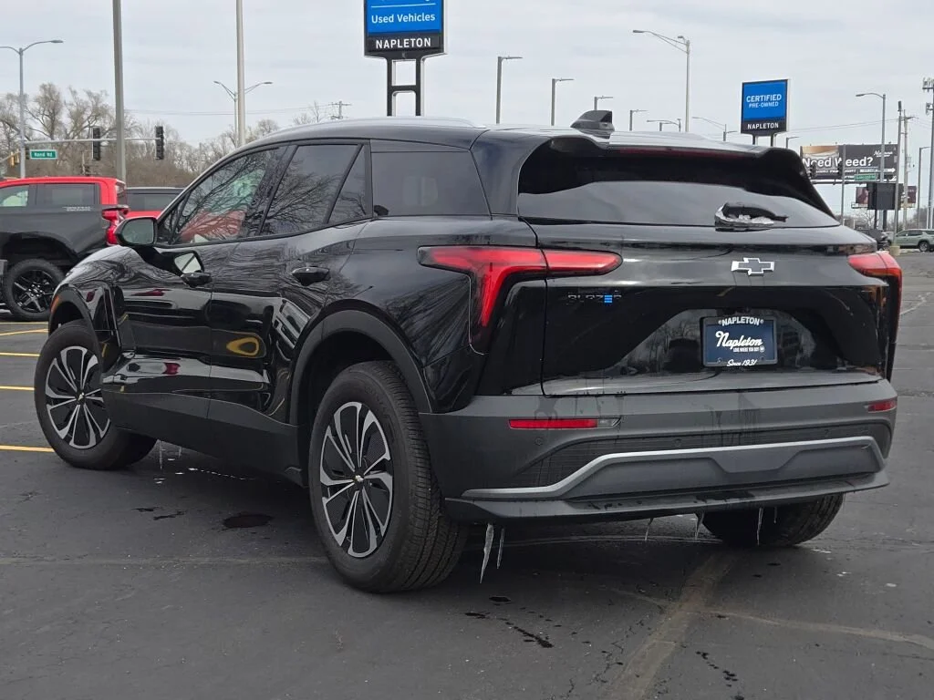 2025 Chevrolet Blazer EV LT - Photo 14