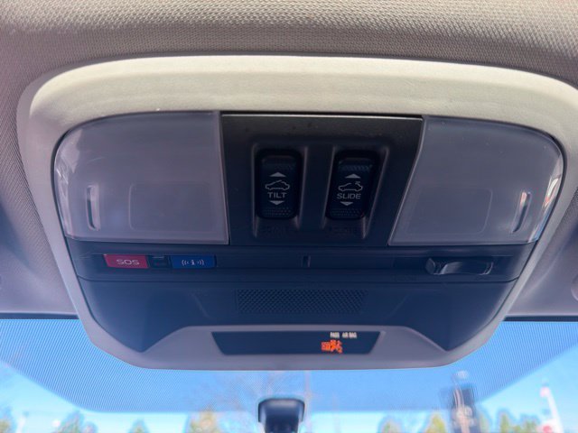 Used 2019 Orange Subaru 2.0i Premium image 20