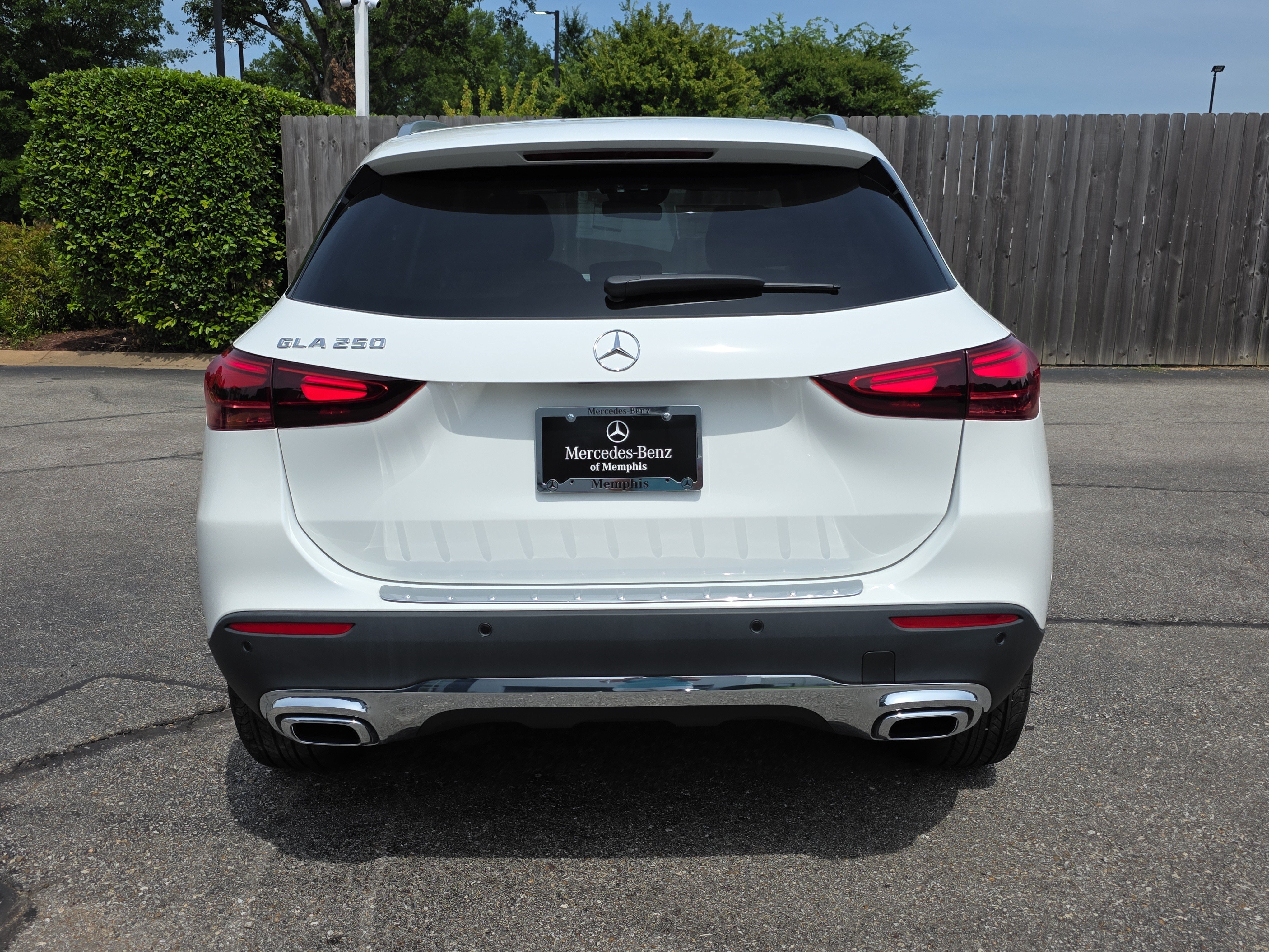 New 2026 Polar White Mercedes-Benz GLA 250 image 31