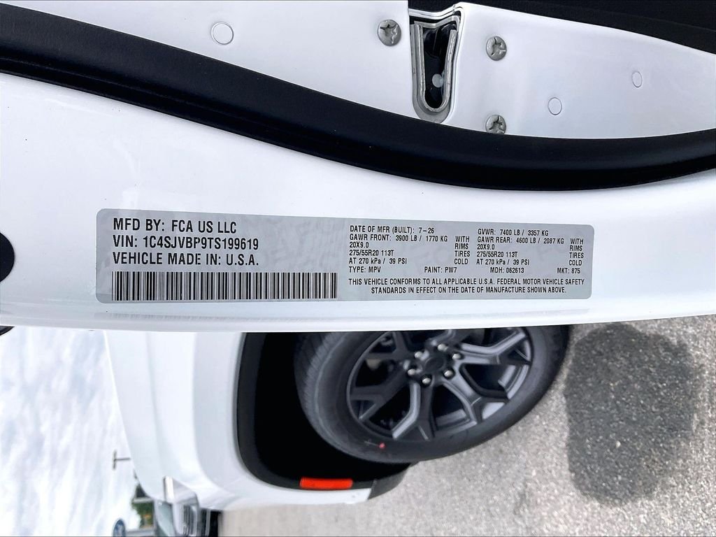 New 2026 Bright White Clear-Coat Exterior Paint Jeep Limited Altitude image 16