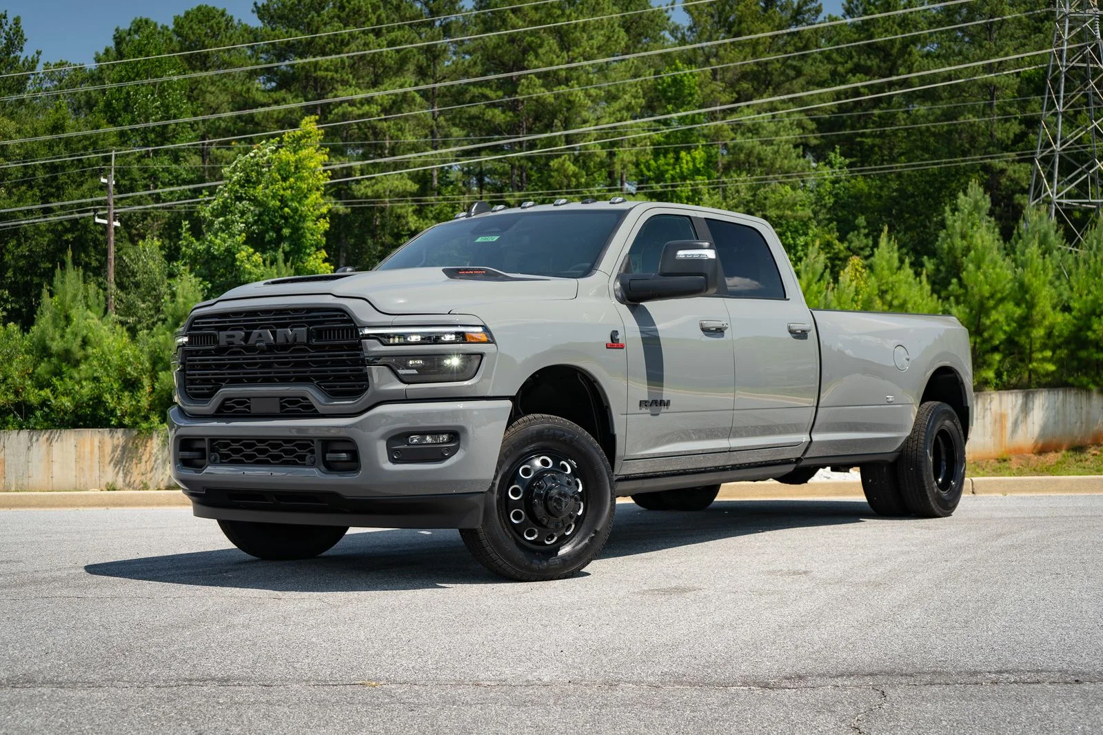 New 2026 Ceramic Gray Clear-Coat Exterior Paint RAM Laramie image 2