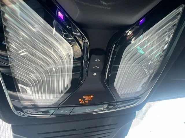 Used 2026 Black BMW xDrive40i image 40