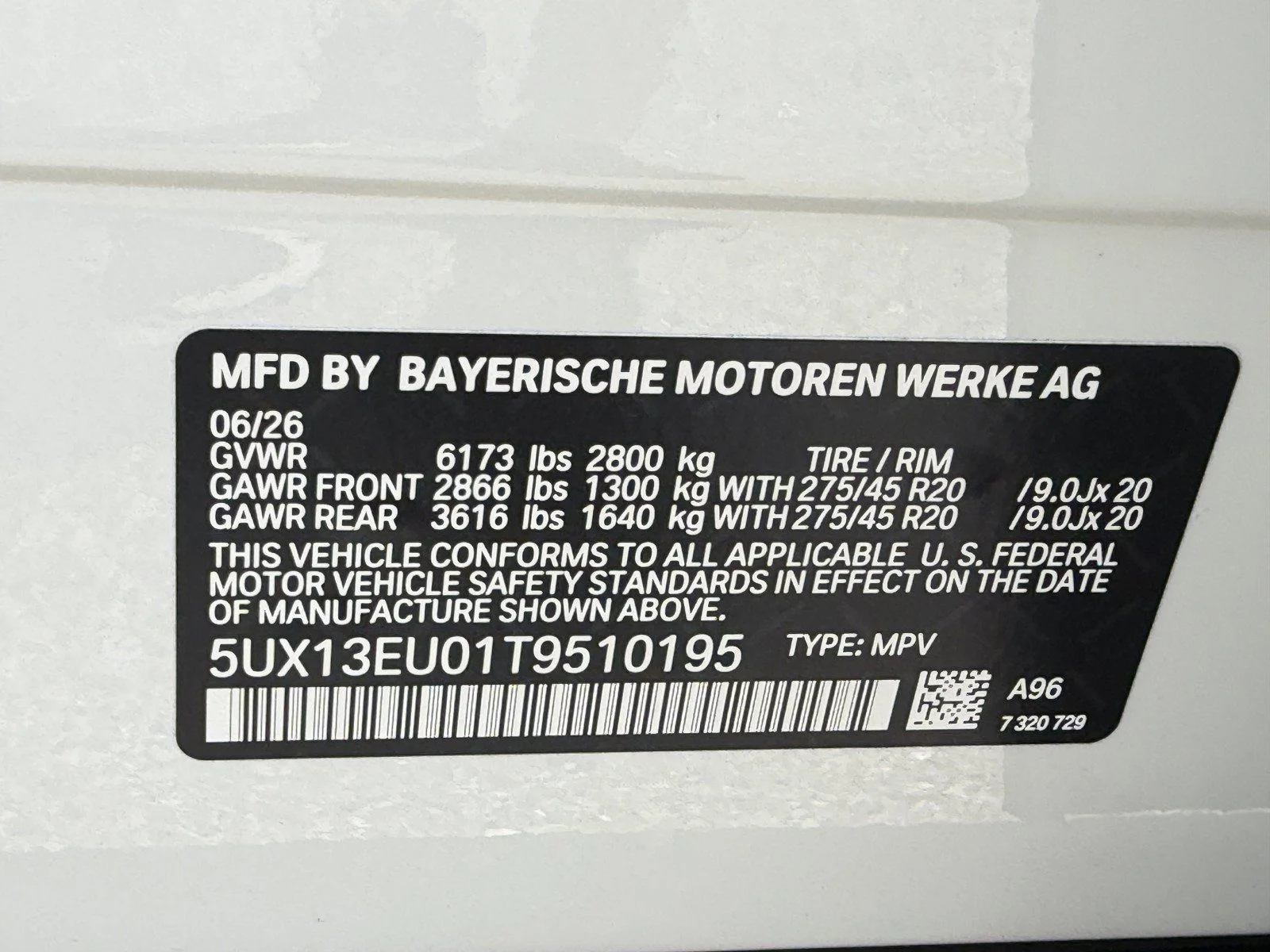 New 2026 Mineral White Metallic BMW sDrive40i image 34