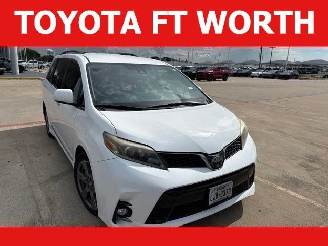 Used 2018 White Toyota SE image 1