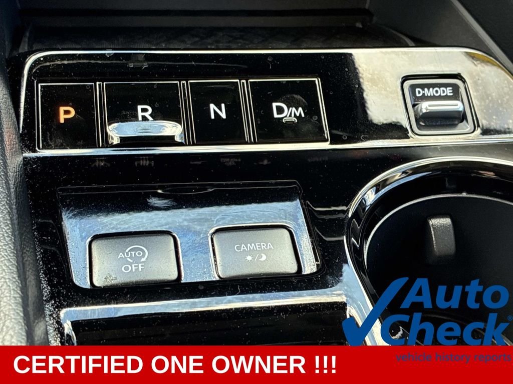 Used 2025 White Nissan SV image 29