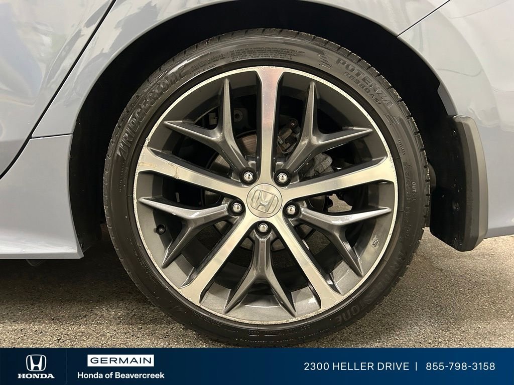 Used 2022 Sonic Gray Pearl Honda Touring image 14