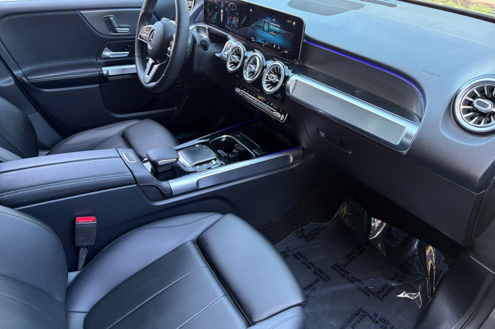 Used 2021 Gray Mercedes-Benz GLB 250 image 14