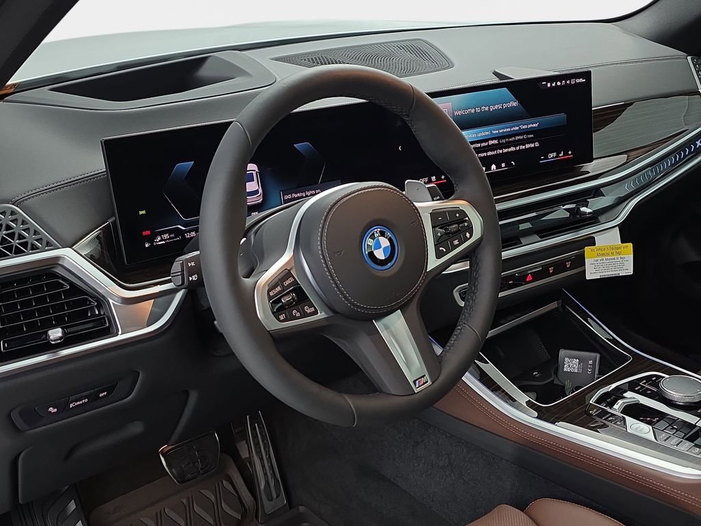 New 2026 Mineral White Metallic BMW xDrive50e image 16