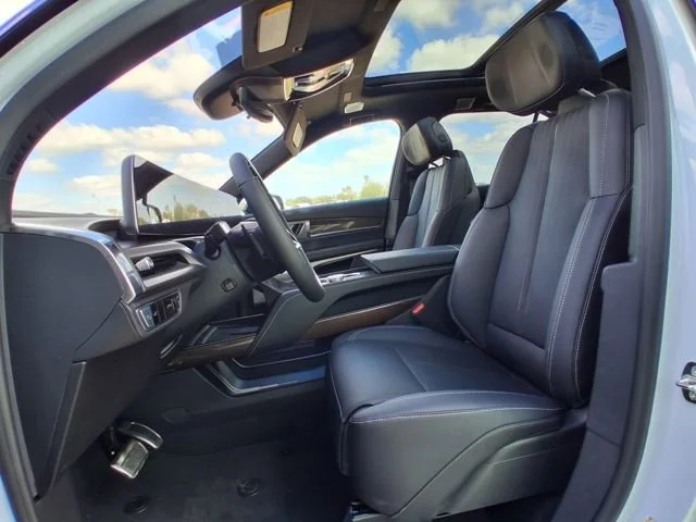 2026 Cadillac VISTIQ Sport - Photo 20