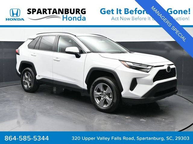 2025 Toyota RAV4 Hybrid XLE
