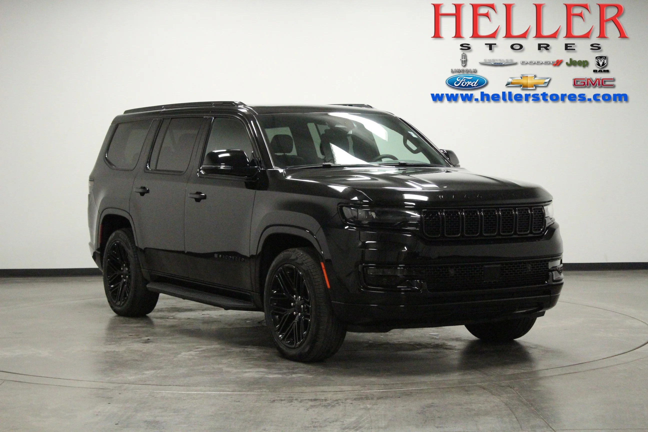 2024 Jeep Wagoneer Series II Carbide's photo