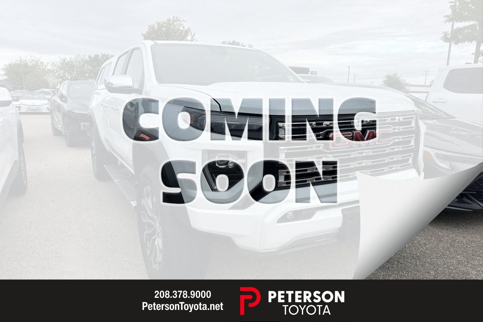 Used 2025 White GMC Denali image 1