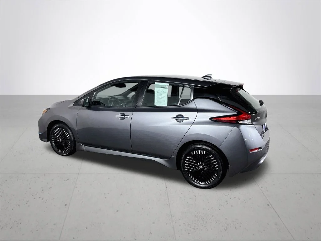 Used 2023 Gray Nissan SV Plus image 8