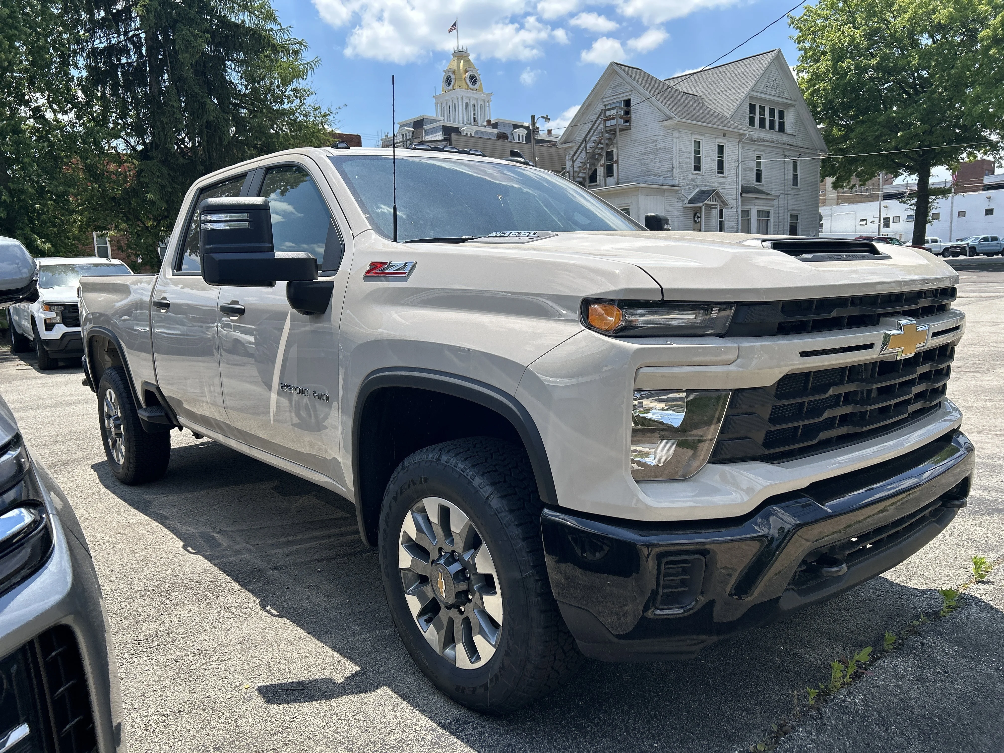 New 2026 White Sands Chevrolet Custom image 1