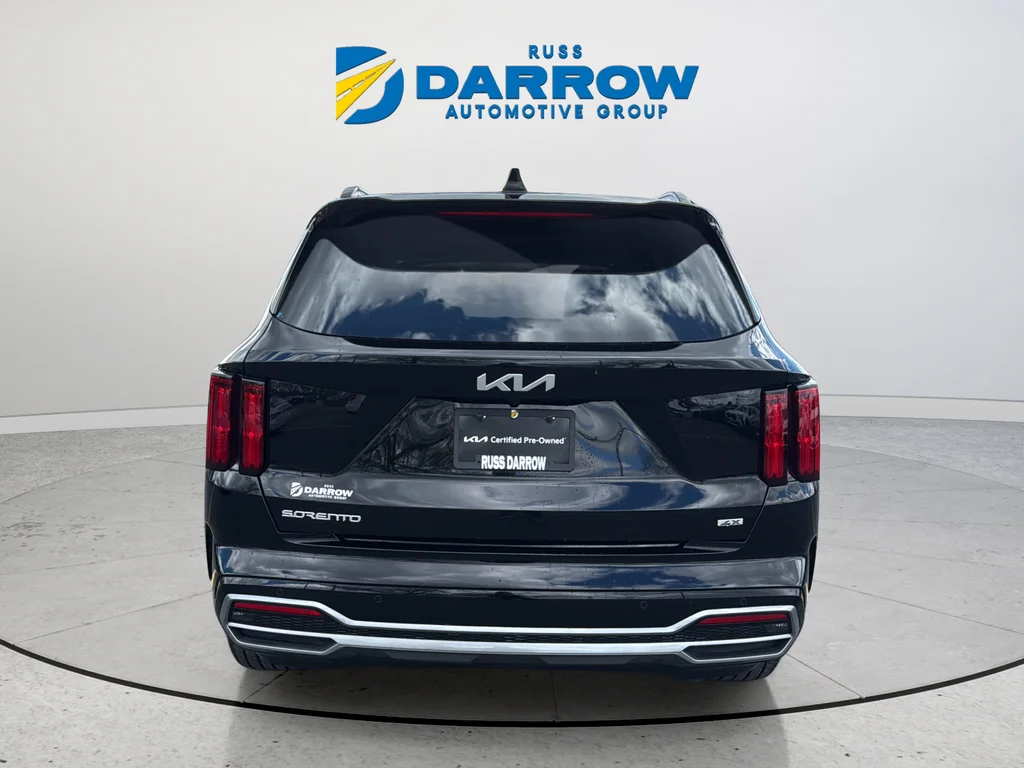 Used 2023 Black Kia SX image 4