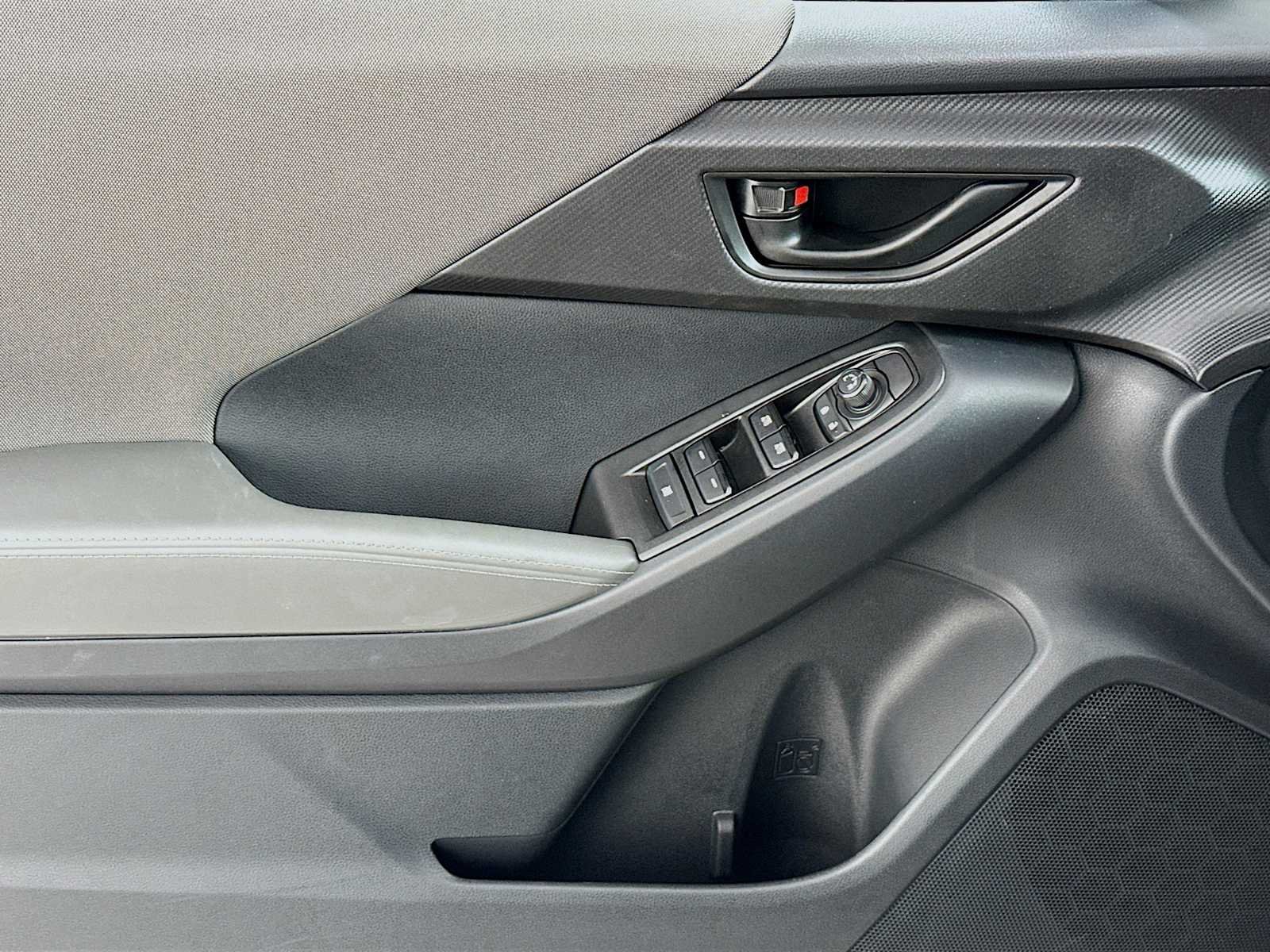 New 2026 CRYSTAL BLACK SILICA Subaru Premium image 16