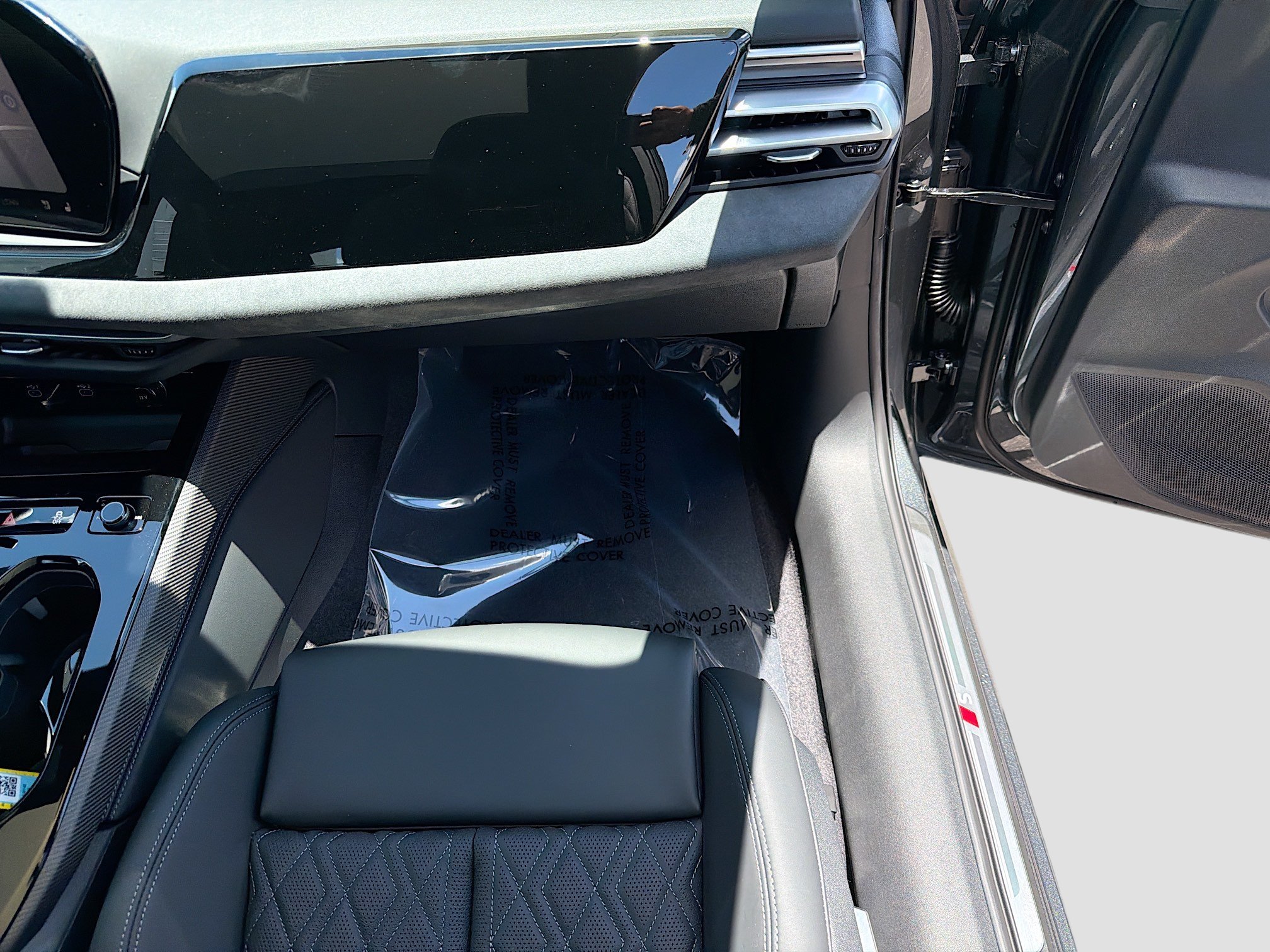 New 2026 Daytona Gray Pearl Effect Audi Premium Plus image 17