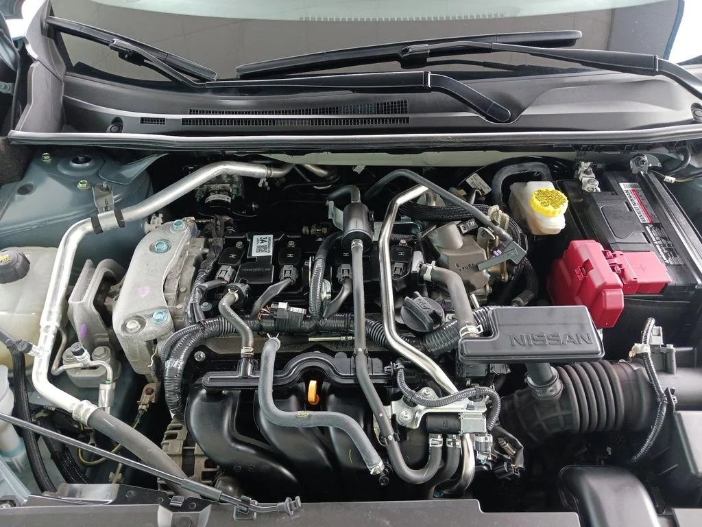 Used 2025 Gray Nissan SV image 14