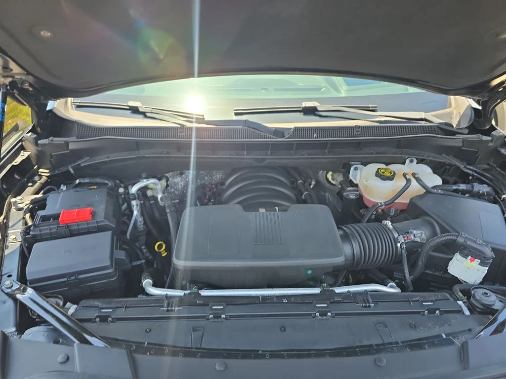 Used 2024 Black Chevrolet Premier image 23