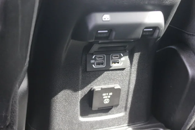 Used 2026 Green Jeep Mojave image 22
